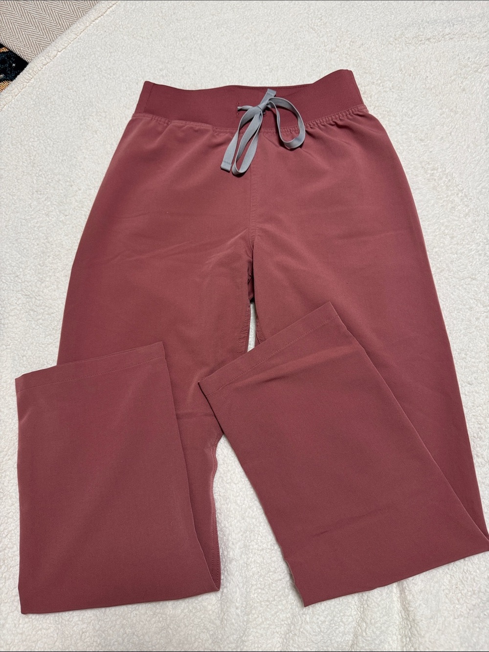Figs Livingston Straight Leg Scrub Pants